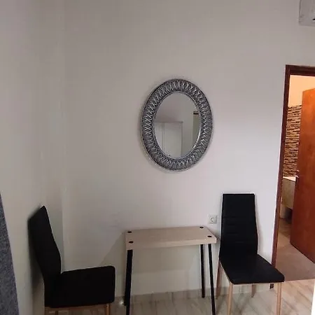 Apartment Cosy In Relaxed Neighbourhood Amarynthos